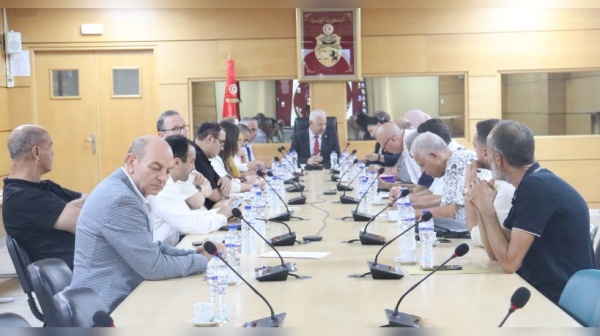 معالجة إشكاليات منظومة الدواجن والبيض محور لقاء بوزارة التجارة