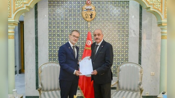 وزير الخارجية يتسل م نسخة من أوراق اعتماد سفير بلجيكيا الجديد بتونس