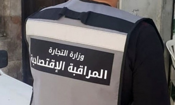 سيدي بوزيد رفع مخالفات اقتصادية وحجز كراسات مدعمة ومواد غذائية
