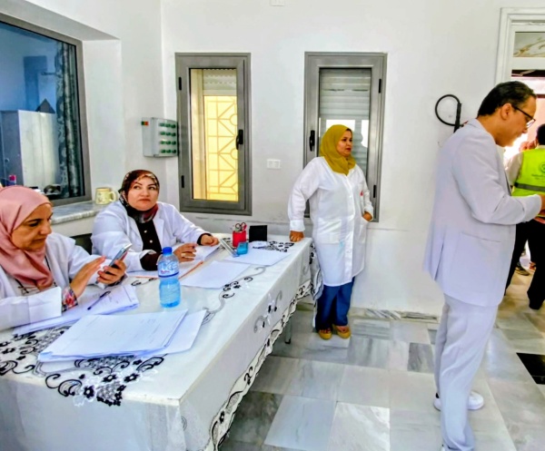 القيروان قافلة طبية مجانية لتقص ي الماء الأبيض تمهيدا لعمليات جراحية