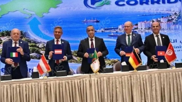 تونس توقع مع الجزائر وإيطاليا والنمسا وألمانيا على إعلان الجزائر الوزاري بشأن مشروع ممر الهيدروجين الجنوبي