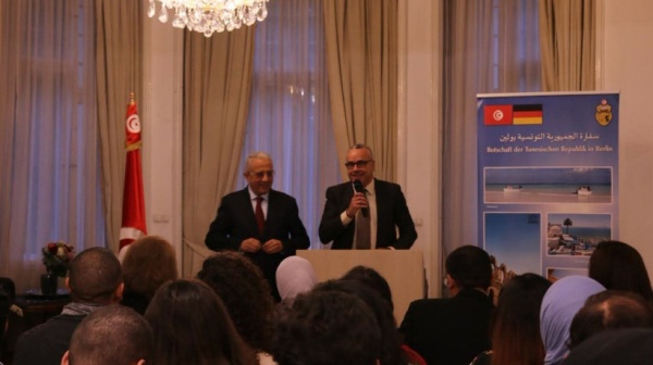 وزير الصحة يلتقي بالكفاءات التونسية بألمانيا وهذا ما أكده وزير الصحة يلتقي بالكفاءات التونسية بألمانيا وهذا ما أكده