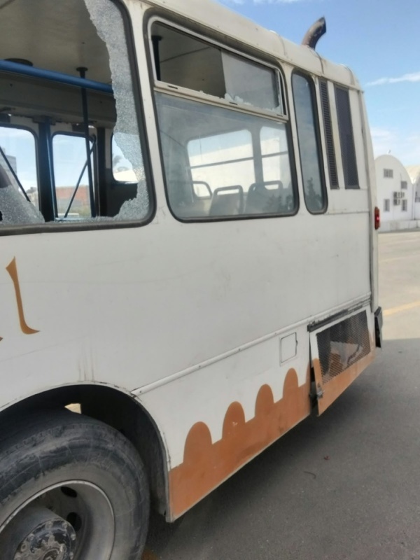 القيروان تضرر بلور حافلة للنقل العمومي إثر رشقها بالحجارة قرب إعدادية الخضراء