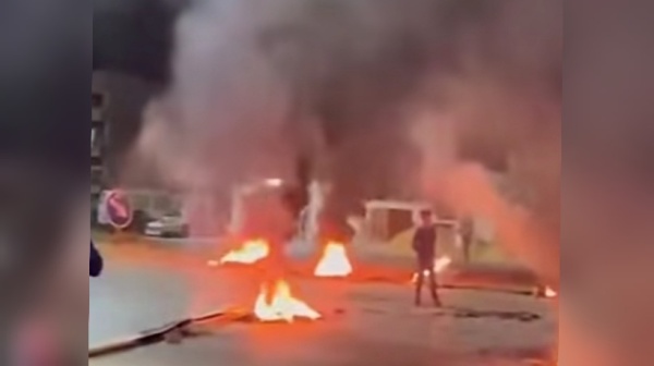 نابل غلق الطريق الحزامية بالمرازقة واحتجاج ات ليلية على تكر ر حوادث المرور