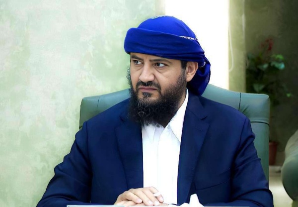القائد المحرمي يعزي باستشهاد قائد الفرقة الأولى بقوات المقاومة الوطنية العميد يحيى وحيش القائد المحرمي يعزي باستشهاد قائد الفرقة الأولى بقوات المقاومة الوطنية العميد يحيى وحيش