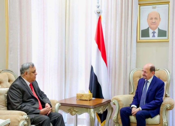 رئيس الوزراء وزير الخارجية يستقبل السفير الهندي ويؤكد على انعقاد اللجنة المشتركة رئيس الوزراء وزير الخارجية يستقبل السفير الهندي ويؤكد على انعقاد اللجنة المشتركة