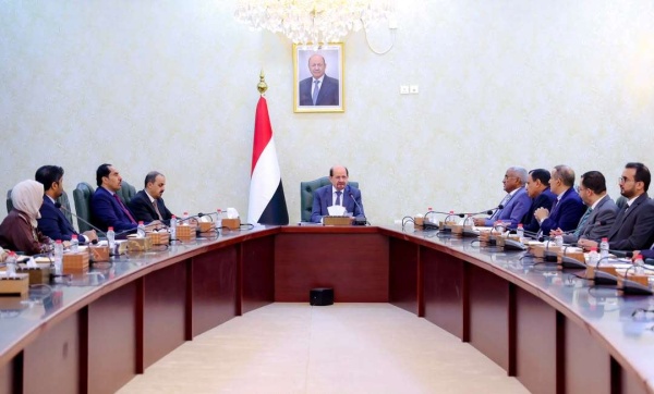 مجلس الوزراء يتابع المستجدات والاجراءات المتخذة لإدارة المرحلة الراهنة وتعزيز جاهزية مؤسسات الدولة مجلس الوزراء يتابع المستجدات والاجراءات المتخذة لإدارة المرحلة الراهنة وتعزيز جاهزية مؤسسات الدولة
