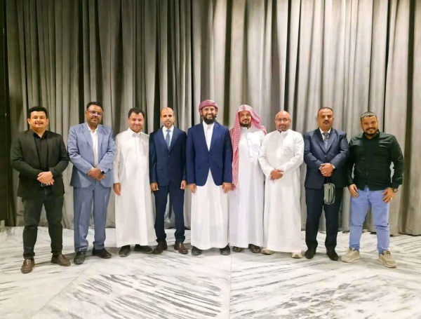 المحر مي يلتقي نخبة من الإعلاميين والنشطاء الجنوبيين ويؤكد أهمية الدور الإعلامي في معركة الوعي ومواجهة التضليل الحوثي المحر مي يلتقي نخبة من الإعلاميين والنشطاء الجنوبيين ويؤكد أهمية الدور الإعلامي في معركة الوعي ومواجهة التضليل الحوثي