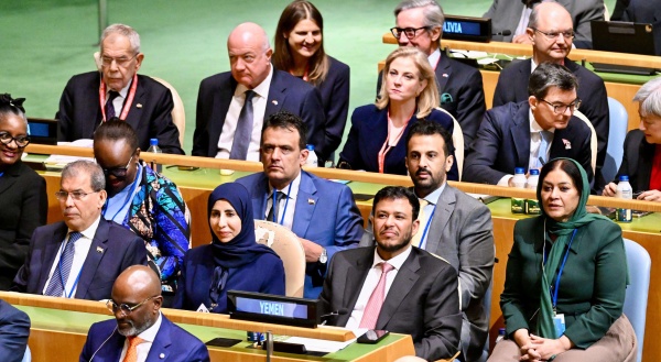 د عبدالله العليمي يرأس وفد اليمن في افتتاحي ة الدورة الـ81 للجمعية العامة للأمم المتحدة بنيويورك د عبدالله العليمي يرأس وفد اليمن في افتتاحي ة الدورة الـ81 للجمعية العامة للأمم المتحدة بنيويورك