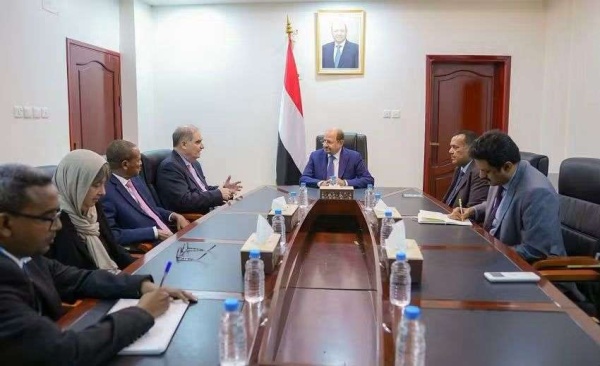 رئيس الوزراء تفاقم الأزمة الإنسانية يستدعي تحركا أمميا عاجلا يتناسب مع حجم التحديات ومخاطر التصعيد الحوثي