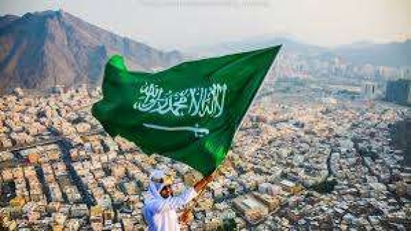 احتفالات روتينية في شبوة بالعيد الوطني السعودي تعكس عمق الأواصر وتفنيدا لشائعات المغرضين احتفالات روتينية في شبوة بالعيد الوطني السعودي تعكس عمق الأواصر وتفنيدا لشائعات المغرضين