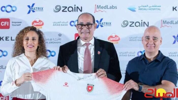 تقديم بادو الزاكي مدربا جديدا للمنتخب الأردني تقديم بادو الزاكي مدربا جديدا للمنتخب الأردني