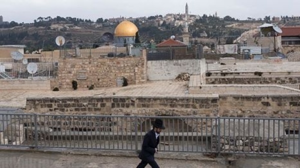 الاستيطان يتمدد تحذيرات من إقامة حي استيطاني كبير في القدس الشرقية