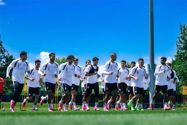 فيفا يكافئ لاعب منتخب مصر بعد تألقه أمام بلجيكا في كأس العالم