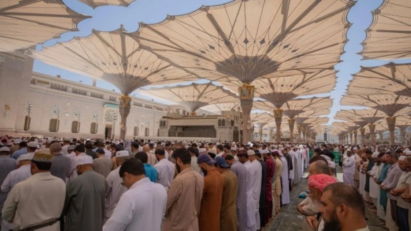 صور مشاهد روحانية وتنظيم محكم بالمسجد النبوي في أول جمعة بعد مناسك الحج
