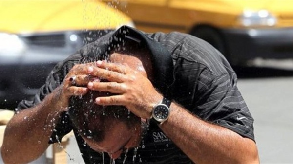تبدأ 11 صباح ا موجة حارة على أجزاء من 3 مناطق تبدأ 11 صباح ا موجة حارة على أجزاء من 3 مناطق