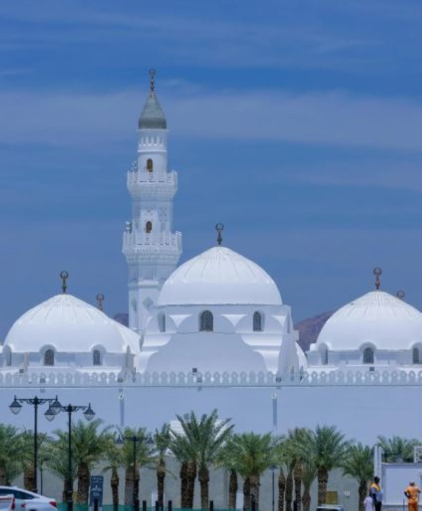 مسجد قباء منارة إيمانية وتاريخية في المدينة المنورة