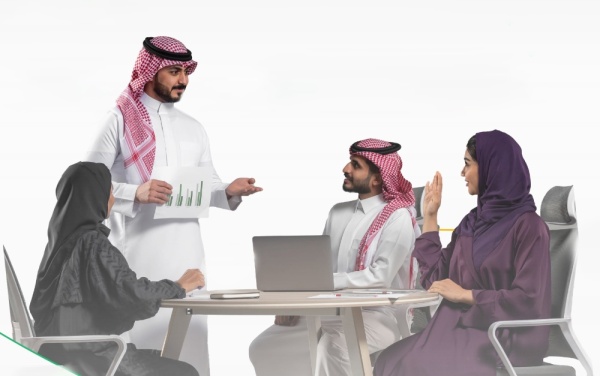 الالتزام بالزي الوطني لائحة جديدة لقواعد المظهر والسلوك للموظفين عاجل الالتزام بالزي الوطني لائحة جديدة لقواعد المظهر والسلوك للموظفين عاجل