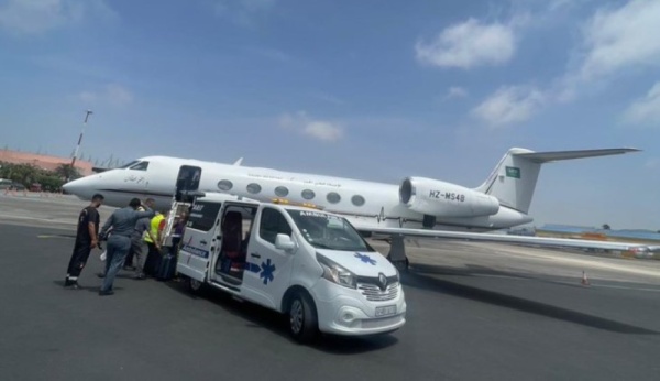 إنفاذا لتوجيهات القيادة نقل مواطن من المغرب بطائرة الإخلاء الطبي للعلاج بالمملكة إنفاذا لتوجيهات القيادة نقل مواطن من المغرب بطائرة الإخلاء الطبي للعلاج بالمملكة