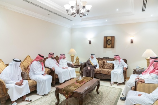 أمير الشرقية يقدم التعازي لأسرة الرتوعي أمير الشرقية يقدم التعازي لأسرة الرتوعي