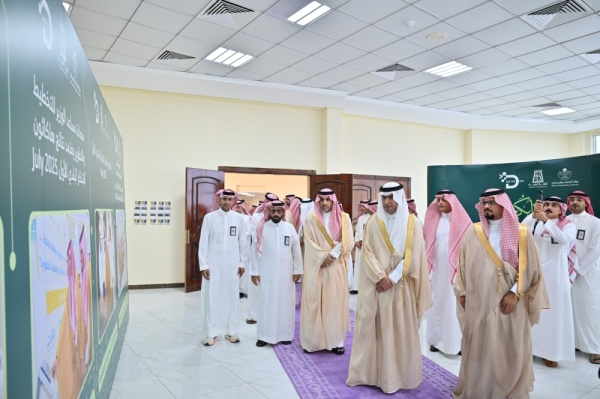 وزير البلديات والإسكان يزور الباحة ويشهد إطلاق مشاريع بلدية بأكثر من 1 67 مليار ريال