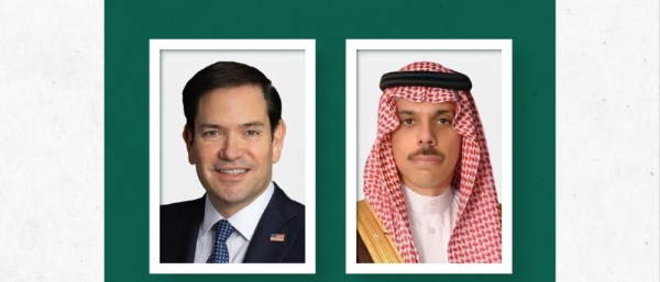 وزير الخارجية يبحث مستجدات الأوضاع الراهنة مع نظيره الأمريكي وزير الخارجية يبحث مستجدات الأوضاع الراهنة مع نظيره الأمريكي
