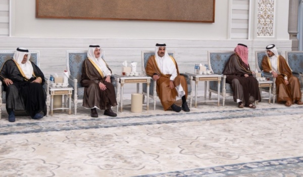 أمير الشرقية ينقل تعازي القيادة لأمير قطر في وفاة الشيخ حمد بن خليفة آل ثاني