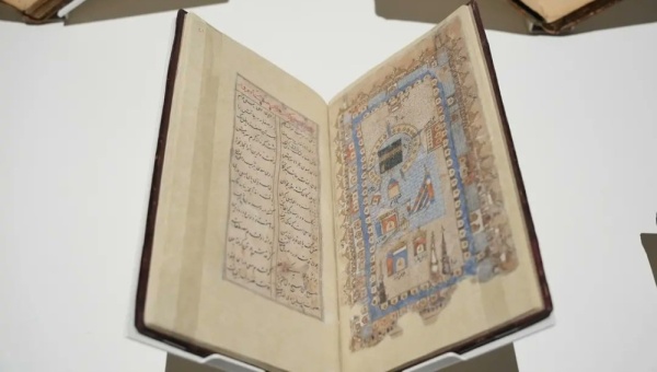 متحف دار الفنون مقتنيات نادرة تكشف جمال الإبداع الإسلامي