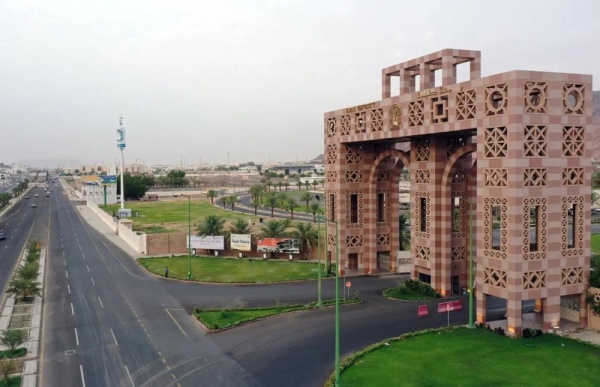 جامعة طيبة تؤكد استيعاب جميع الطلبة الصادرة لهم إشعارات قبول سابقة
