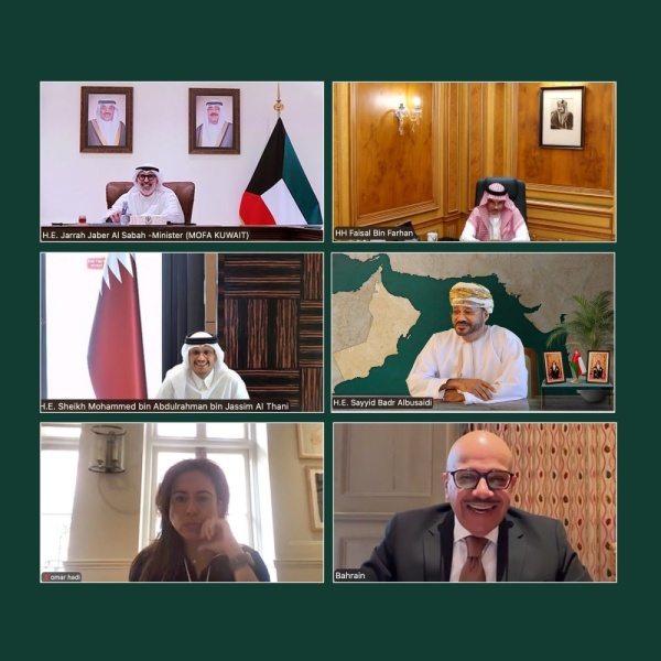 وزراء خارجية مجلس التعاون يبحثون قضايا حرية الملاحة في مضيق هرمز