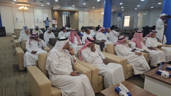 نحالو الشرقية لـ اليوم تأهيل 50 شاب ا لدعم إنتاج عسل المانجروف نحالو الشرقية لـ اليوم تأهيل 50 شاب ا لدعم إنتاج عسل المانجروف