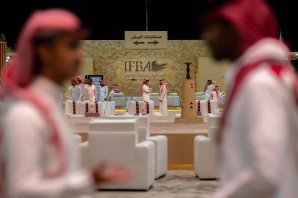 بمشاركة محلية ودولية انطلاق مزاد الصقور غد ا في الرياض بمشاركة محلية ودولية انطلاق مزاد الصقور غد ا في الرياض