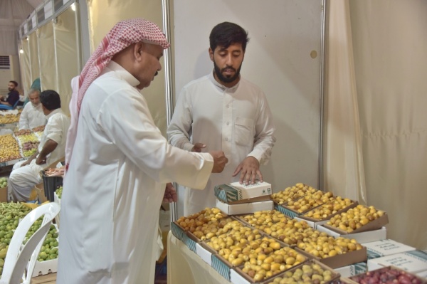 الخلاص الأكثر طلب ا الرطب يود ع والتمور تستقبل موسمها في الشرقية الخلاص الأكثر طلب ا الرطب يود ع والتمور تستقبل موسمها في الشرقية