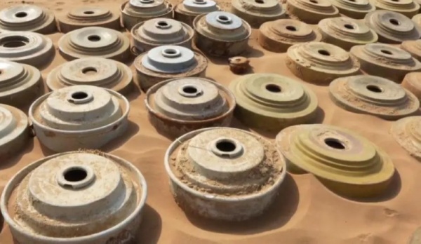 مسام ينتزع 5287 لغم ا وذخيرة وعبوة ناسفة في اليمن خلال أسبوع مسام ينتزع 5287 لغم ا وذخيرة وعبوة ناسفة في اليمن خلال أسبوع