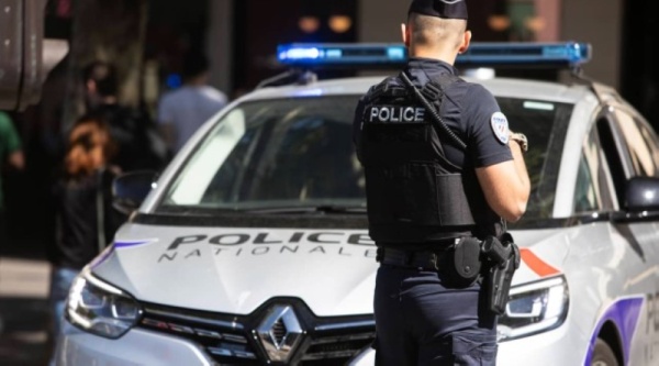 فرنسا تفتح تحقيق ا في حادث دهس أسفر عن قتيلين و9 إصابات