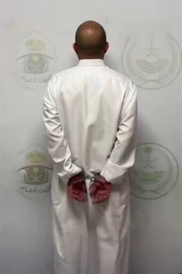عاجل الرياض القبض على مقيم أساء للمرأة ومارس عبارات تمس الآداب العامة والقيم الدينية