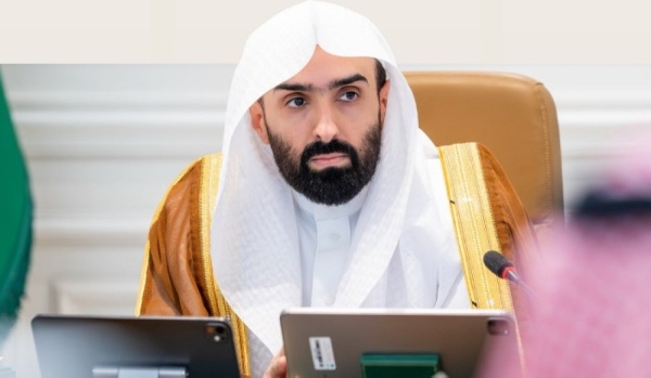 30 قائد ا وهيكلة تطويرية النائب العام يصدر قرارات لتعزيز المنظومة القيادية
