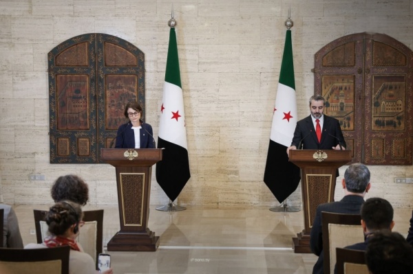 سوريا تؤكد مواصلة السعي لإغلاق ملف الأسلحة الكيميائية سوريا تؤكد مواصلة السعي لإغلاق ملف الأسلحة الكيميائية