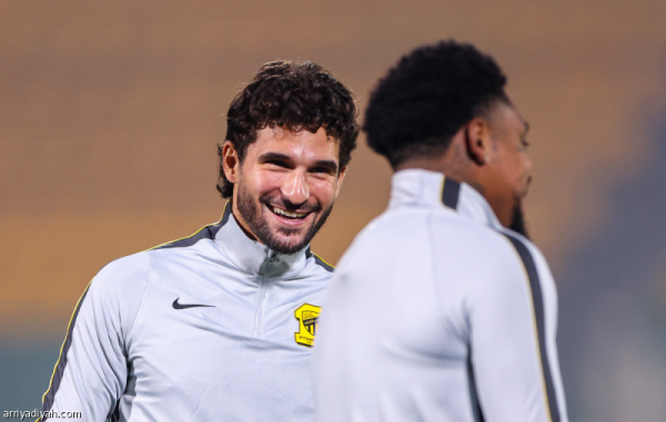 الاتحاد يطارد انتصاره الأول أمام نيفتشي الاتحاد يطارد انتصاره الأول أمام نيفتشي