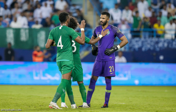 ماكيلي يعود والعويس يستحضر ذكرى البطاقة الحمراء ماكيلي يعود والعويس يستحضر ذكرى البطاقة الحمراء
