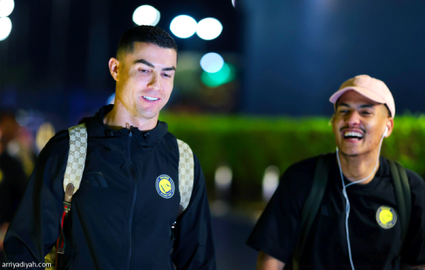 النصر يغادر برا وآنج يستبعد رونالدو وسيماكان النصر يغادر برا وآنج يستبعد رونالدو وسيماكان