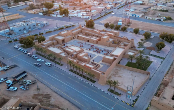 قصور الطين شواهد تاريخية تتحدى الزمن