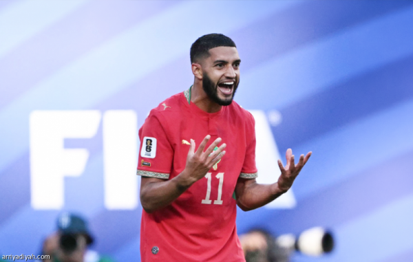صيباري أول عربي يهز البرازيليين