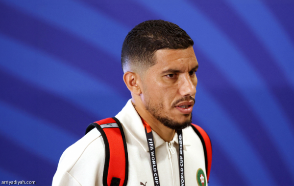 بونو لا يغيب وسعدان يلازم الدكة بونو لا يغيب وسعدان يلازم الدكة