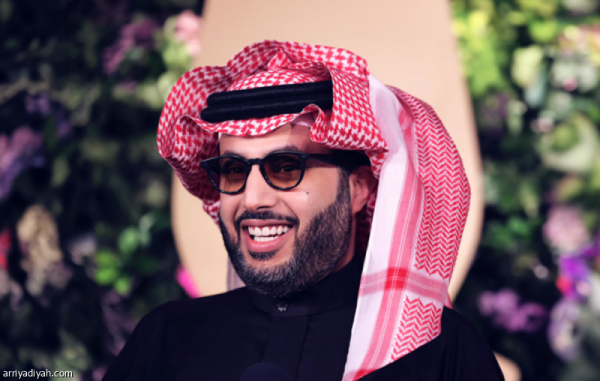 آل الشيخ يعلن تذكرة بمليون ريال آل الشيخ يعلن تذكرة بمليون ريال