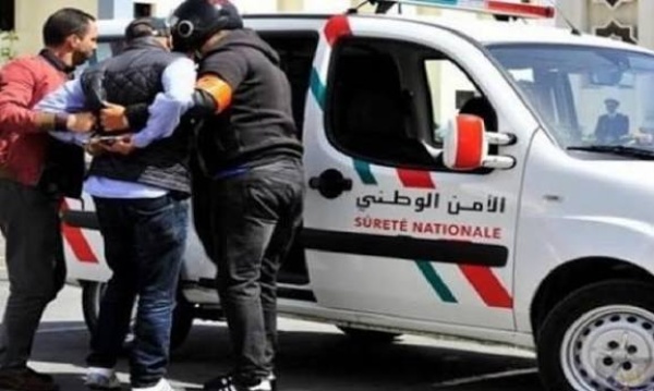 تطوان توقيف نجل وزير بالحكومة الحالية وإخضاعه للحراسة النظرية بعد مشادة مع رجال الأمن تطوان توقيف نجل وزير بالحكومة الحالية وإخضاعه للحراسة النظرية بعد مشادة مع رجال الأمن