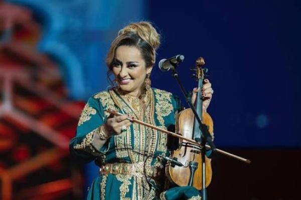 زينة الداودية تحيي سهرة فنية بعنوان الشخدة بالدار البيضاء