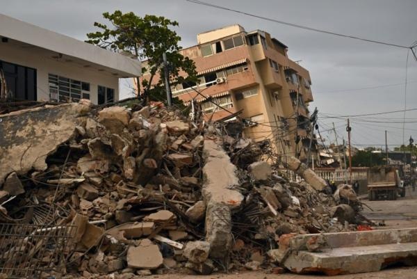 ارتفاع حصيلة ضحايا الزلزالين في فنزويلا إلى 2595 قتيلا ارتفاع حصيلة ضحايا الزلزالين في فنزويلا إلى 2595 قتيلا