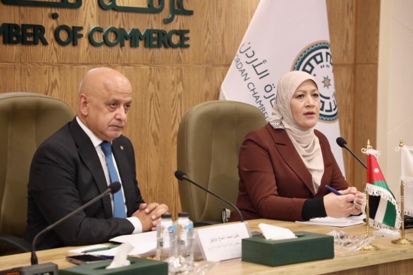 تجارة الأردن و المواصفات والمقاييس تتوافقان على تشكيل لجنة مشتركة لمعالجة قضايا القطاع تجارة الأردن و المواصفات والمقاييس تتوافقان على تشكيل لجنة مشتركة لمعالجة قضايا القطاع