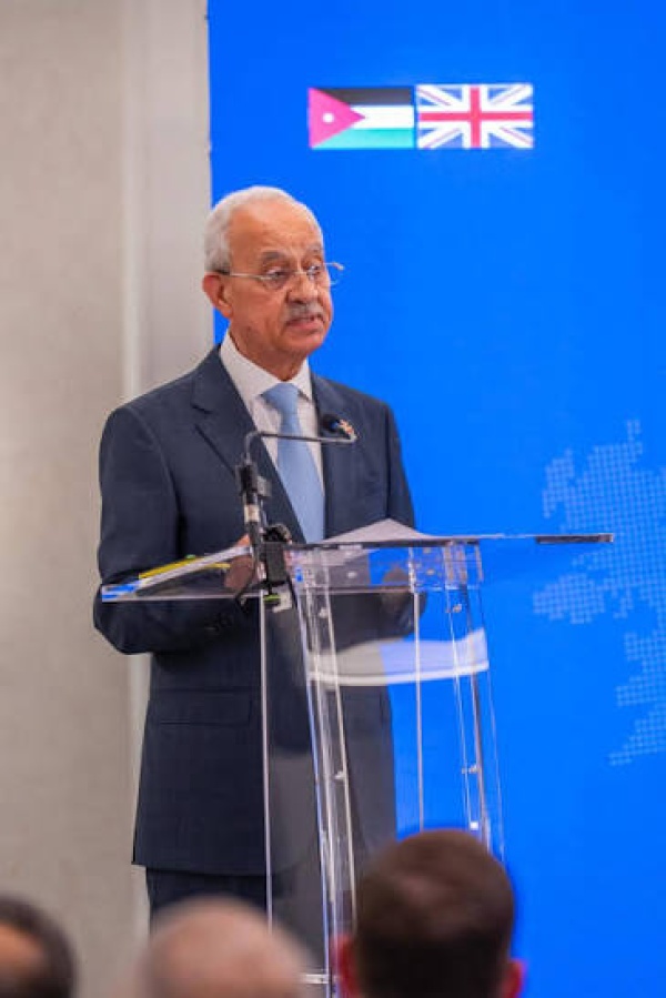 الجغبير مؤتمر لندن الاستثماري محطة مهمة لتعزيز الشراكة الأردنية البريطانية وجذب الاستثمارات النوعية الجغبير مؤتمر لندن الاستثماري محطة مهمة لتعزيز الشراكة الأردنية البريطانية وجذب الاستثمارات النوعية